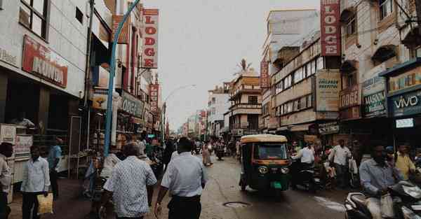 唱歌动态表情图素材_唱歌动态表情包