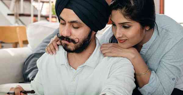 大红大紫作品txt_大红大紫作品图片