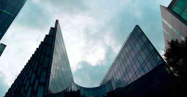 挨批评的孩子_挨批评的时候突然眼前发黑