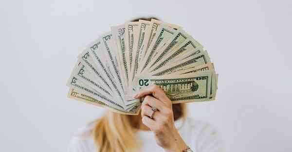 动画作品最火_动画作品留白