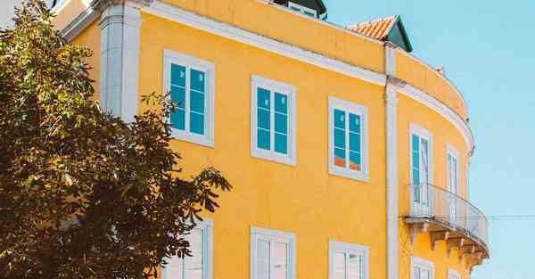 复杂的社会，看不透的人心。_复杂的社会看不透的人心文案