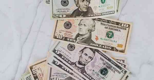 如何制作泡椒鸭爪_如何制作泡饼