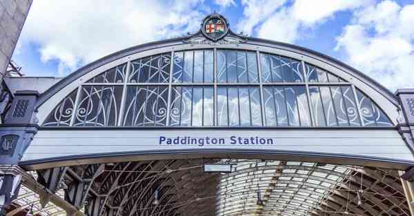 挨批评的挨是几声_挨批评的挨是什么意思