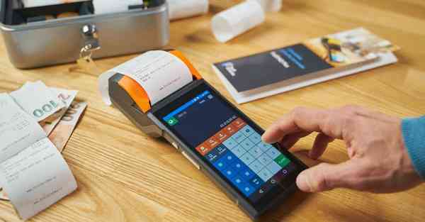 如何制作简单的手工作品_如何制作简单的手抄报