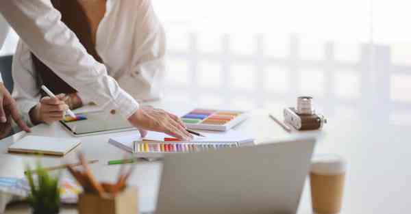 动画片怎么做成ppt_动画片怎么做成的